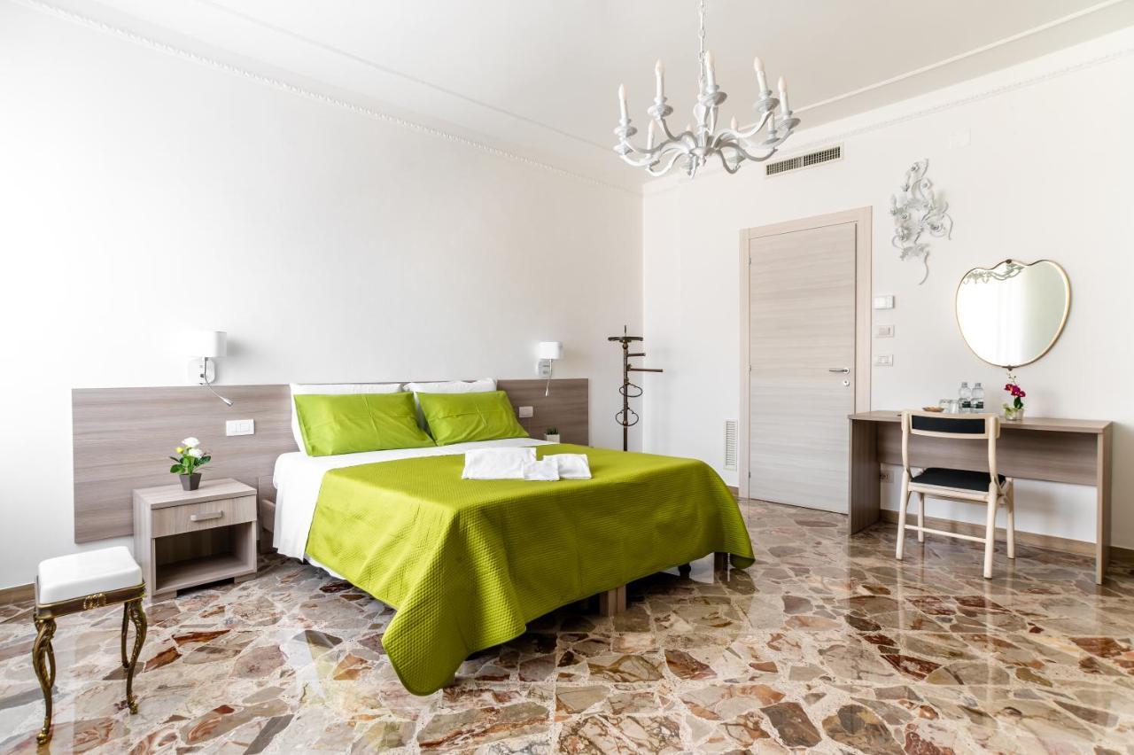 Le Calette Rooms - Puglia Mia Apartments Monopoli Luaran gambar