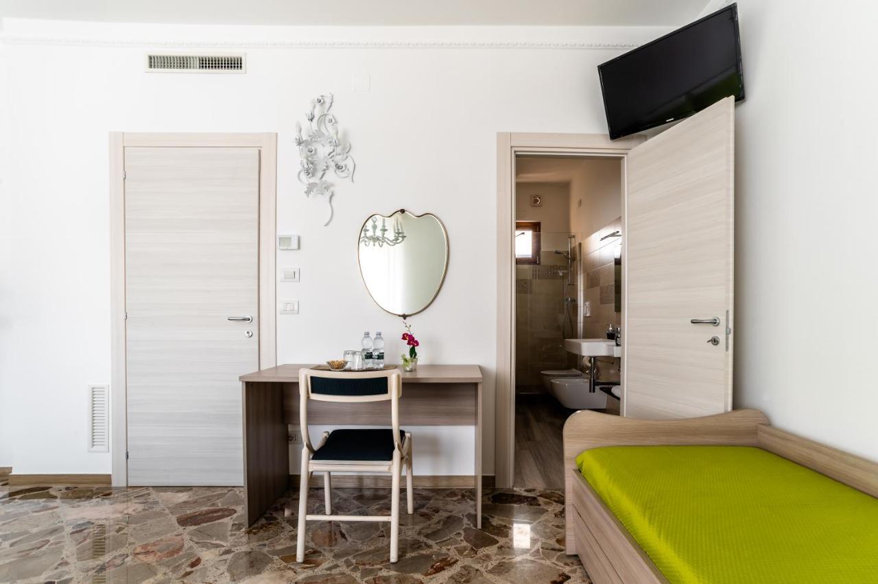 Le Calette Rooms - Puglia Mia Apartments Monopoli Luaran gambar