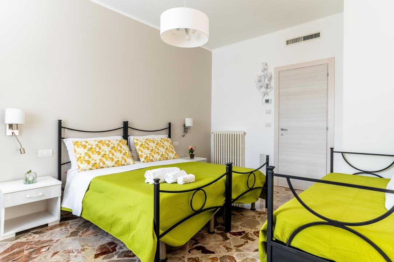 Le Calette Rooms - Puglia Mia Apartments Monopoli Luaran gambar